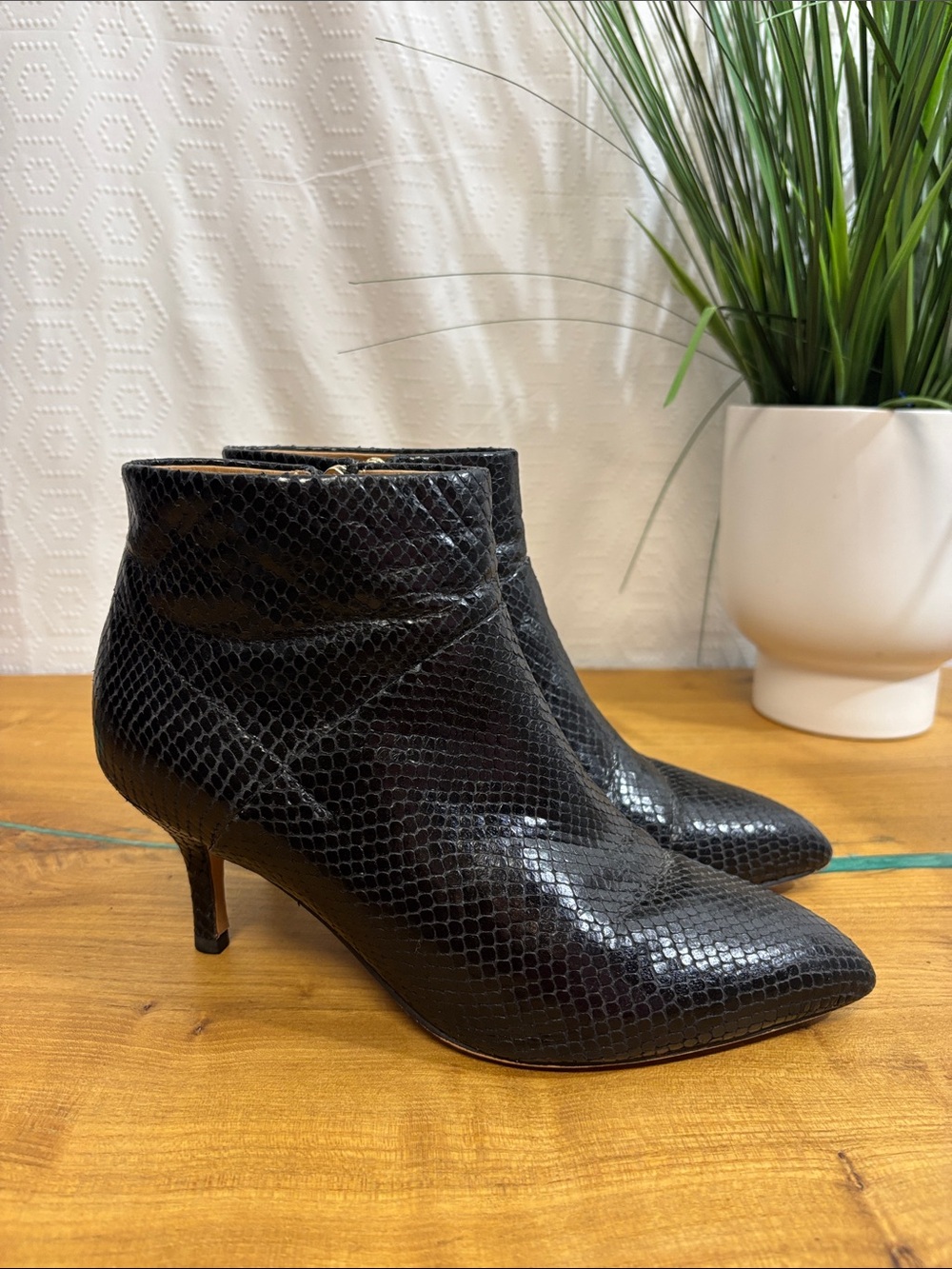 Shoe The Bear Agnete Reptile zip black Booties. Size 38
